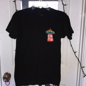 Black Bring Me The Horizon band t-shirt